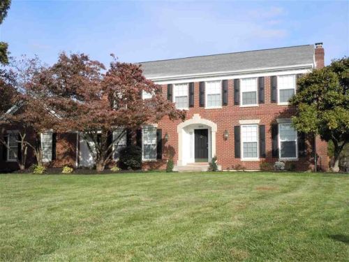 8102 Misty Lake Dr, Florence, KY 41042-9593