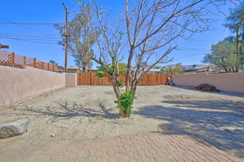 66154 6th St, Desert Hot Springs CA  92240-3170 exterior