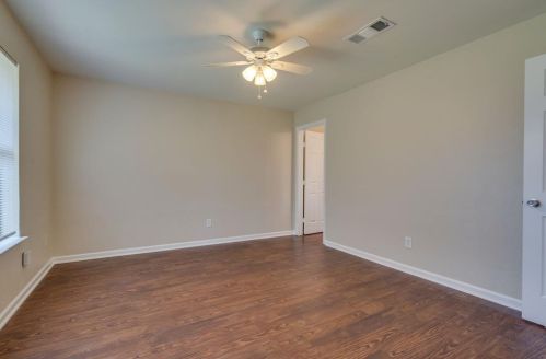 1413 Paco Trl, Denton TX  76209-4648 exterior