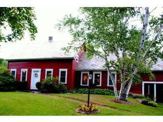 311 Bonnyvale Rd, Brattleboro, VT 05301-2568