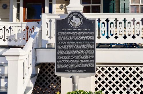 1207 Post Office St, Galveston, TX 77550-5040