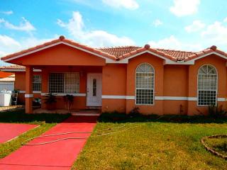 11316 180th St, Miami, FL 33157-9417