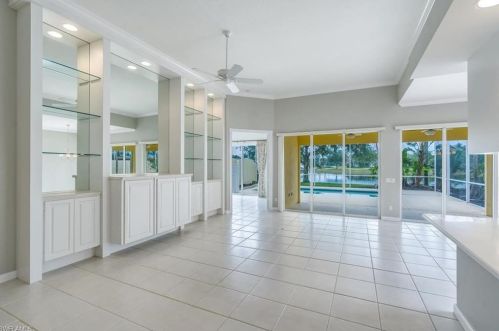 3806 Whidbey Way, Naples, FL 34119-7521