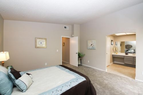 118 Oakmeade Ct, Vacaville CA exterior