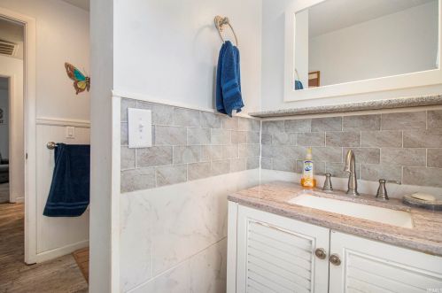 717 12 St, Mishawaka IN 46544-5441 exterior