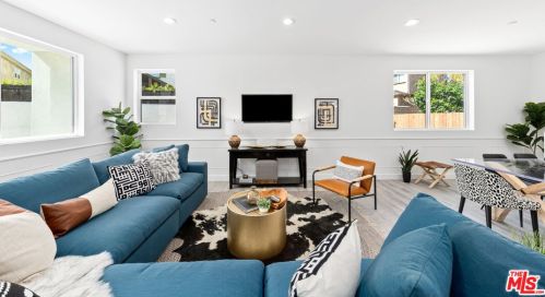 14421 Nordhoff St, Van Nuys, CA 91402-1929