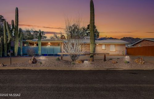 3545 Hampton St, Tucson, AZ 85716-2915