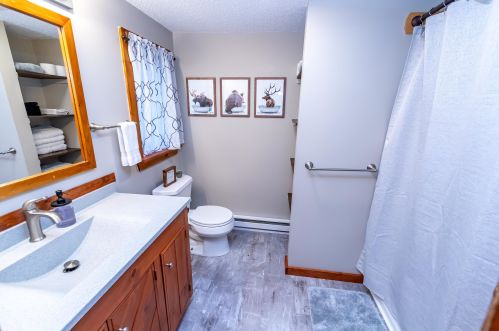 42 Sugar Run, Ellsworth NH  03285-6852 exterior