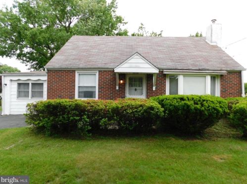 105 Mount Kirk Ave, Norristown, PA 19403-1728