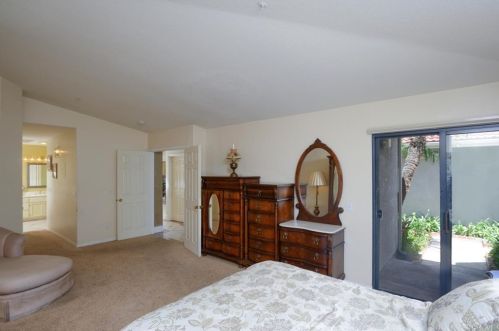 1245 Upland Hills Dr, Upland CA  91784-9167 exterior