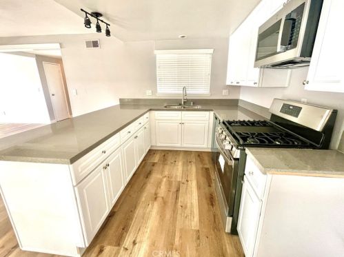 4396 Drexel Ave, Riverside CA  92505-2932 exterior