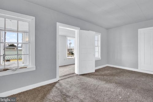 2161 Newville Rd, Carlisle PA  17015-7747 exterior