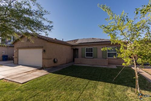 76 Correll Rd, Heber, CA 92249-9644