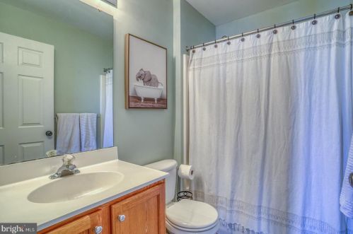 22 Amberwood Way, Lewes DE  19958-9468 exterior