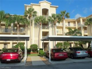 8610 Cedar Hammock Cir, Naples FL  34112-3350 exterior