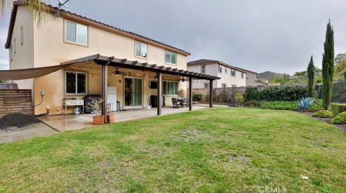 35595 Desert Rose Way, Lake Elsinore CA  92532-2905 exterior