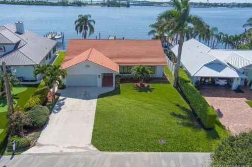 1270 Dyer Point Rd, Palm City, FL 34990-4220