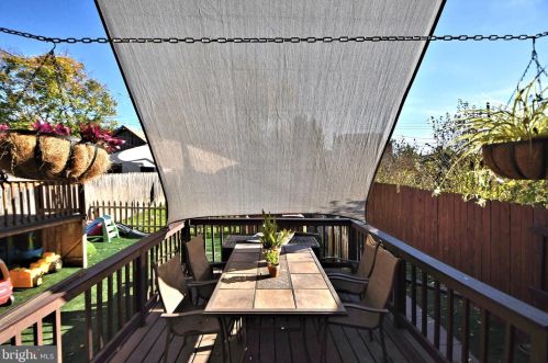 1424 Juniper St, Norristown PA 19401-3224 exterior