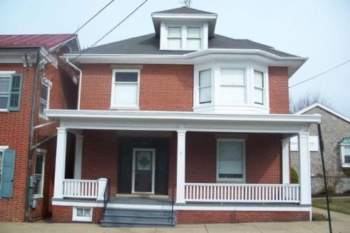 6 Baltimore St, Siddonsburg, PA 17019-1210