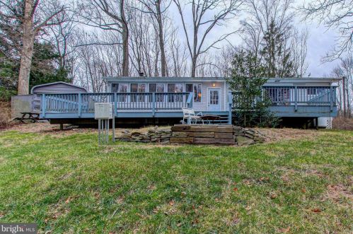 1475 Rupp Ln, Upper Black Eddy, PA 18972-9770