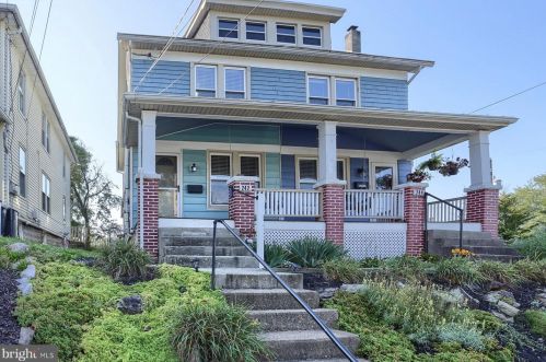 242 Dauphin St, West Enola, PA 17025-2209