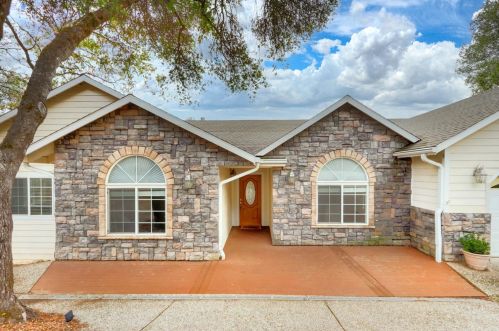 20324 Chaparral Cir, Lake Wildwood, CA 95946-8815