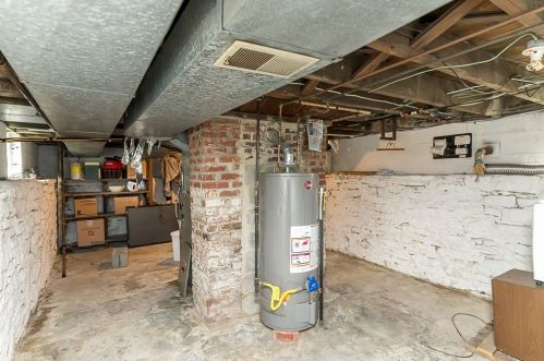 2141 Martha St, New Castle PA  16101-5626 exterior