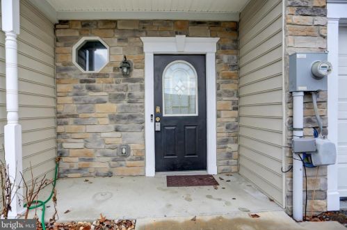 1254 Emilys Ct, Upton, PA 17225-8905