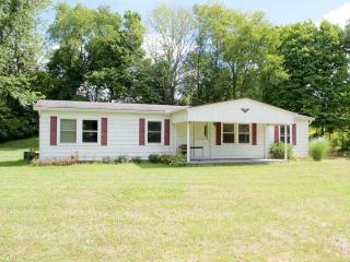 3574 Middle Bellville Rd, Mansfield, OH 44904-8656
