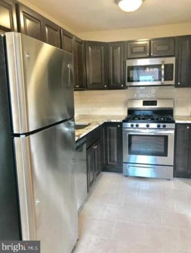 1825 28th St, Philadelphia PA  19145-1701 exterior
