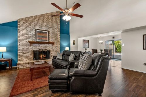 1917 Maxwell Dr, Lewisville TX  75077-7520 exterior