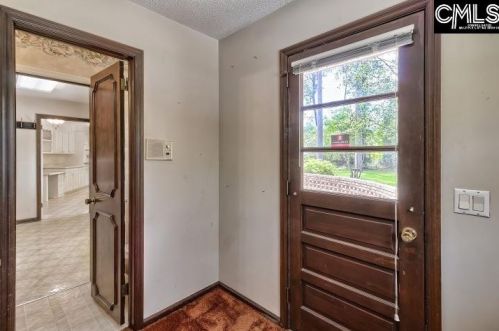 1104 Baywater Dr, Cayce-West Columbia SC  29170-3119 exterior