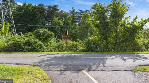 12146 Chancery Sta Cir, Herndon VA 20190-5801 exterior