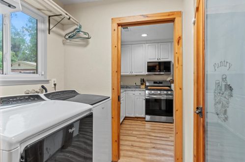 13354 Curtis Ln, Grass Valley CA  95949-9023 exterior