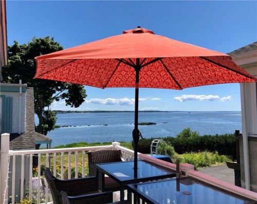 38 Gaspee Point Dr, Warwick, RI 02888-4918