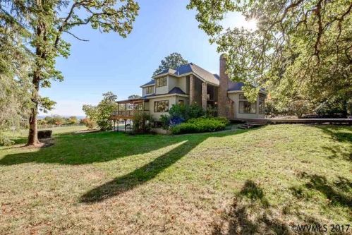 2294 Wooded Knl Dr, Philomath OR  97370-9011 exterior