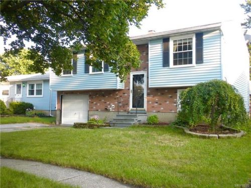 99 Autumnwood Dr, Buffalo, NY 14227-2604