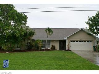 4905 25th Pl, Cape Coral FL  33914-6620 exterior