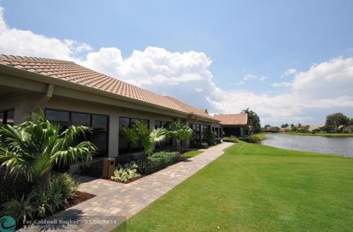 10595 Stonebridge Blvd, Boca Raton FL  33498-2002 exterior