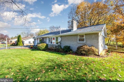 419 Diehl Rd, Navy Sup Dpt, PA 17055-4013