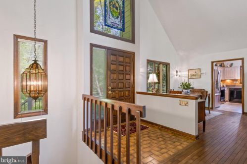 433 Homestead Rd, Wayne, PA