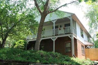 114 Drummond Pl, Cary, NC 27511-5514