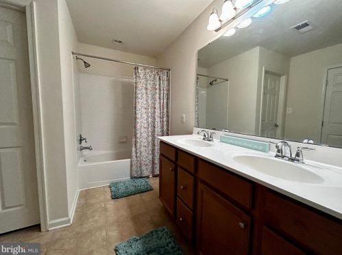 148 Killian Ln, Charles Town WV  25414-4939 exterior