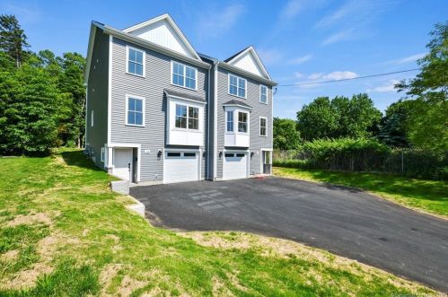 75 Broad Pl, Bristol, CT 06010-7014
