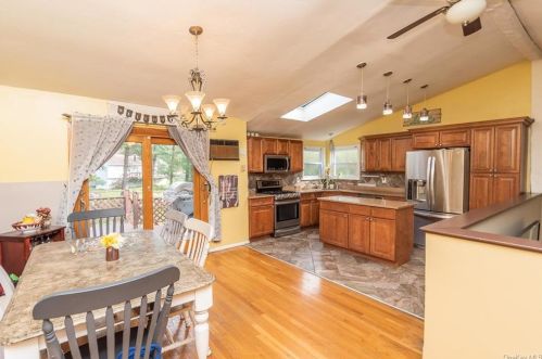 3 Capital Dr, Washingtonville NY  10992-1384 exterior