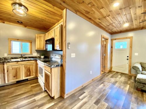 717 Chieftain St, East Farmington WI  54020-8014 exterior