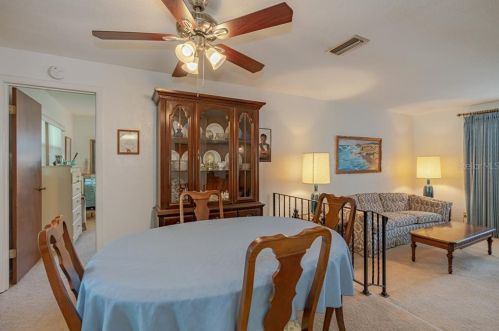 34 Woodlake Dr, Daytona Beach FL  32129-4050 exterior