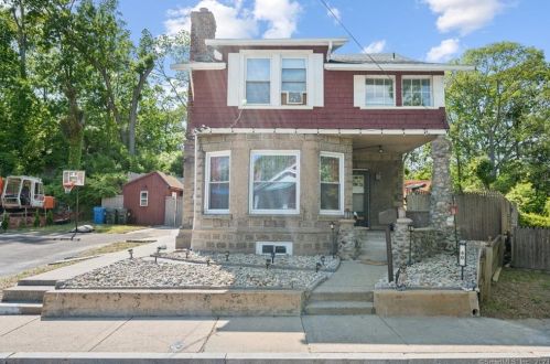 40 Hedge Ave, Norwich CT  06360-5920 exterior