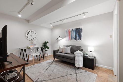 2440 Lincoln Ave, Belmont CA  94002-1424 exterior