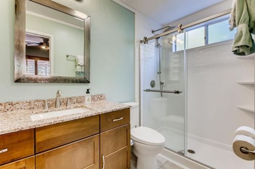 757 Honeydew Ln, Vista CA  92084-3115 exterior